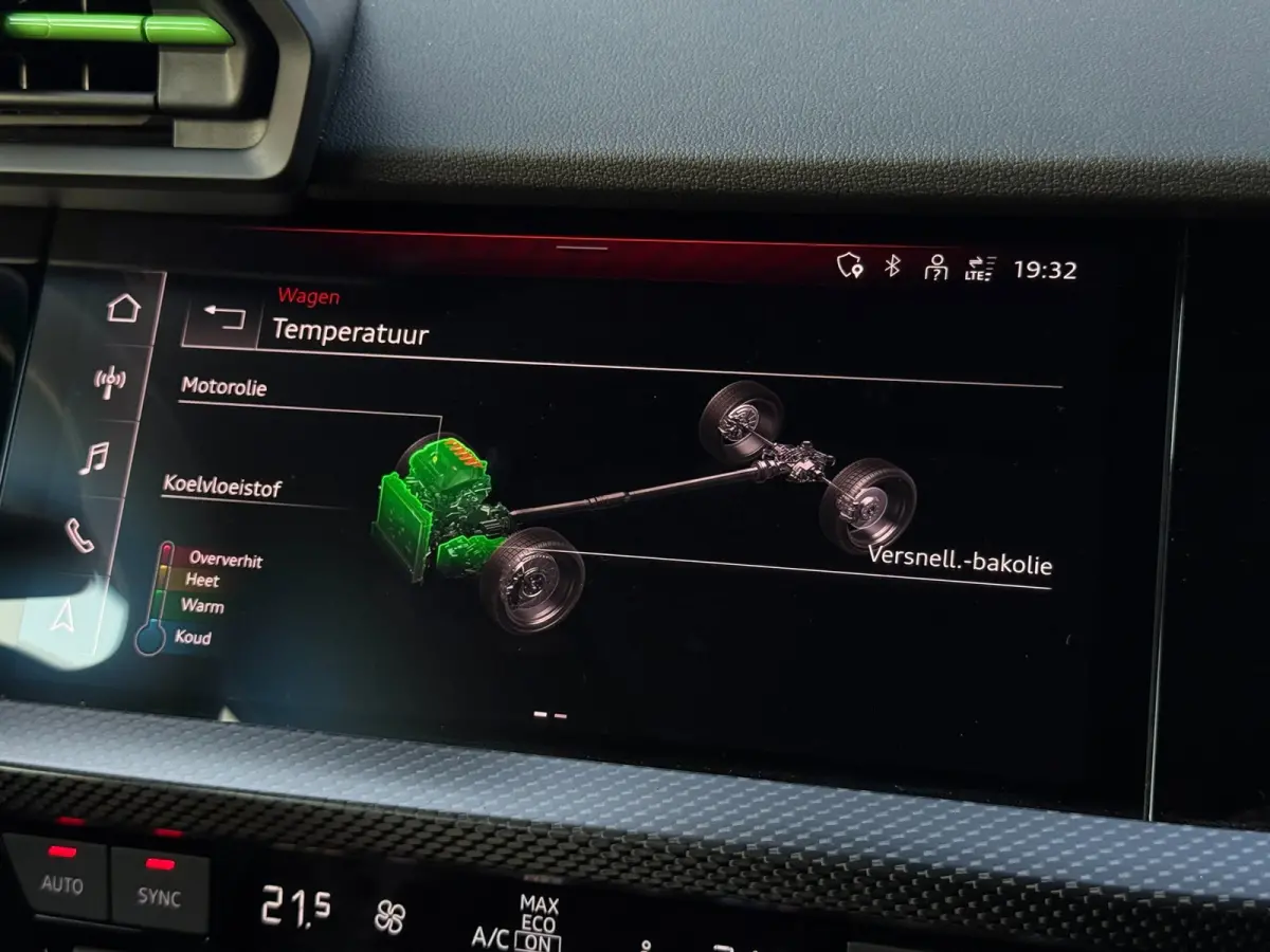 2.5 TFSI RS3 Quattro / Keramisch / Hulk / Carbon / Massage / Pano / Memory / B&O / Carplay / Lane / Garantie /