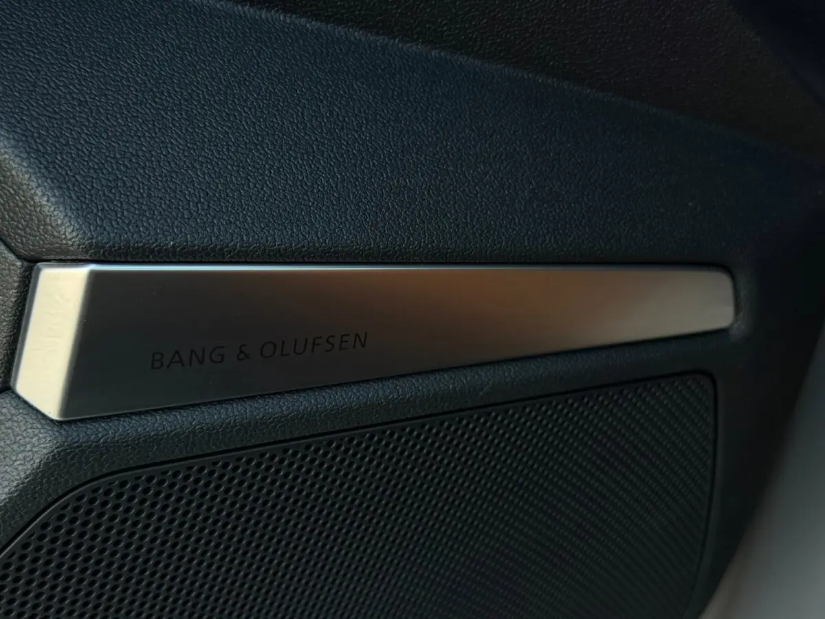 2.5 TFSI RS3 Quattro / Keramisch / Hulk / Carbon / Massage / Pano / Memory / B&O / Carplay / Lane / Garantie /