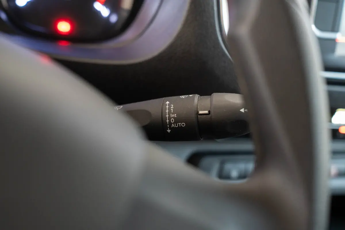 2.0 BlueHDI 145 M Club | Camera | Parkeersensoren | Apple Carplay & Android Auto | Laadruimte Pakket | Cruise Controle |