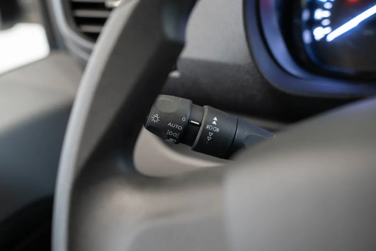 2.0 BlueHDI 145 M Club | Camera | Parkeersensoren | Apple Carplay & Android Auto | Laadruimte Pakket | Cruise Controle |