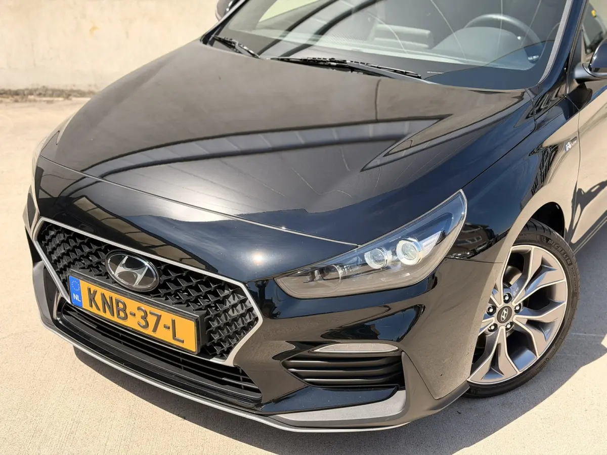 1.4 T-GDI N Line Pano Camera CarPlay 18'' LED Keyless