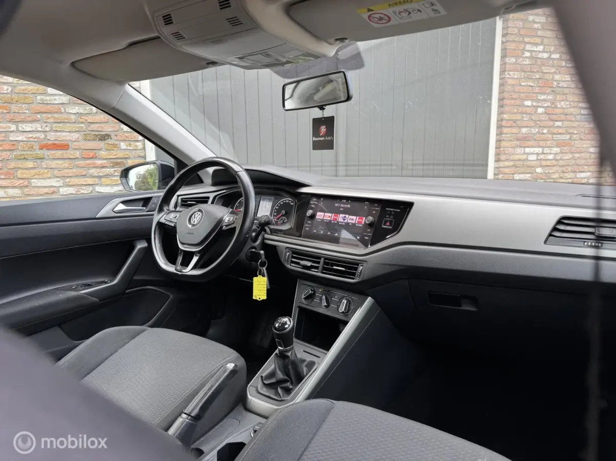 1.0 TSI Comfortline Business