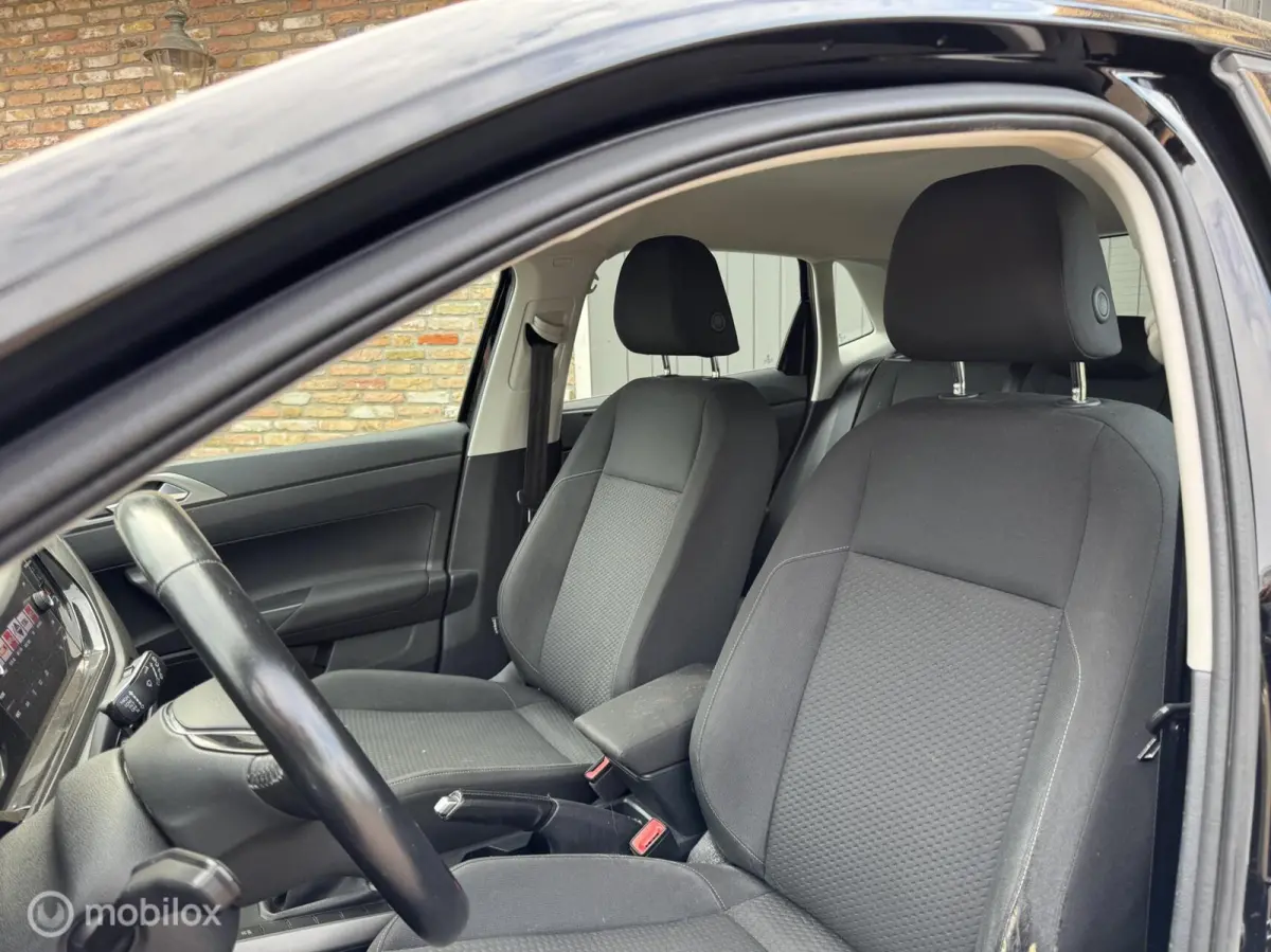 1.0 TSI Comfortline Business