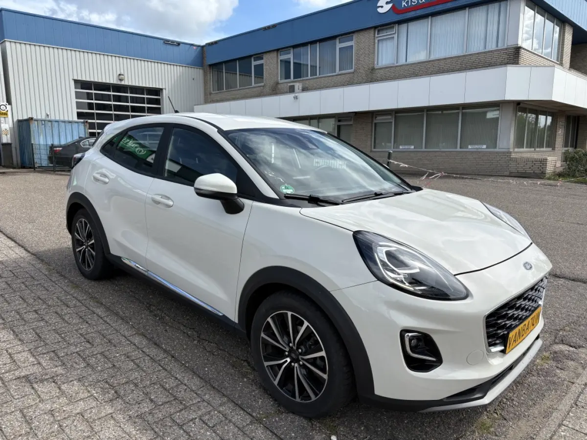 1.0 EcoBoost Titanium