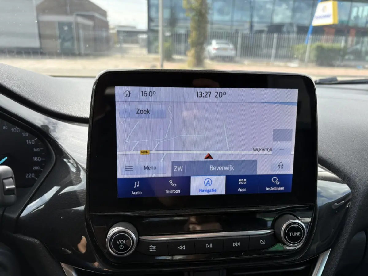 1.0 EcoBoost Titanium
