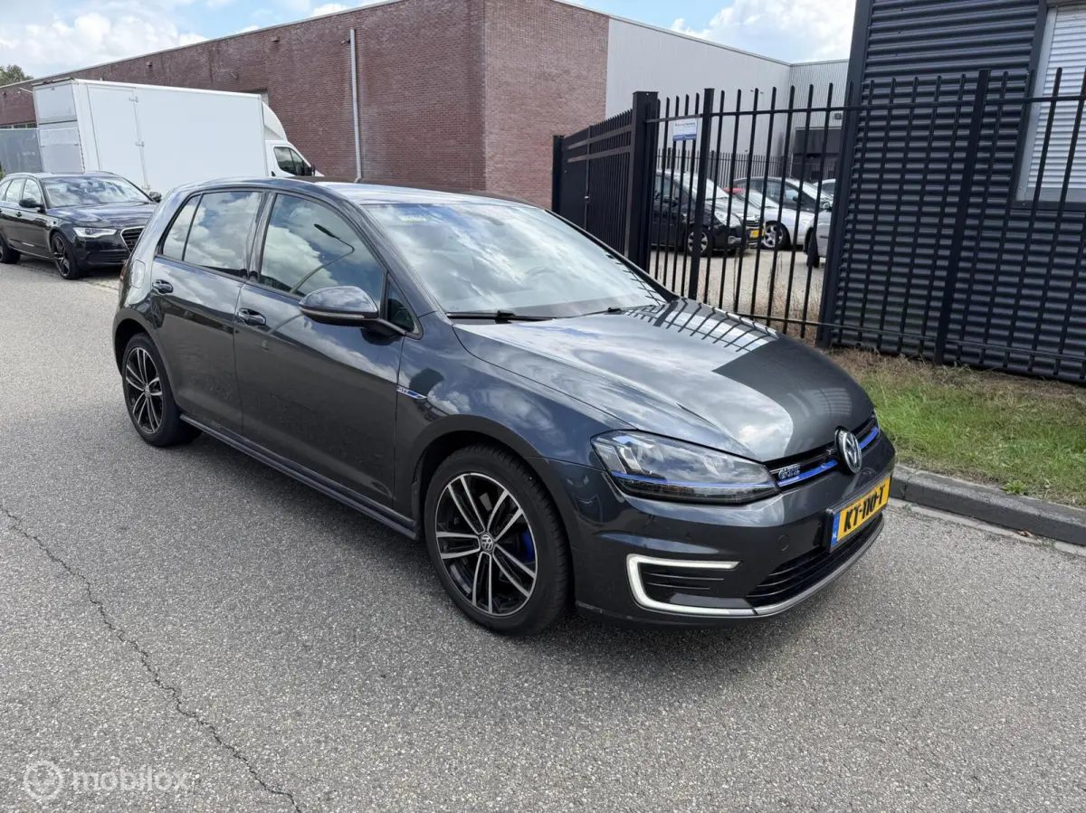 1.4 TSI GTE Connected Series