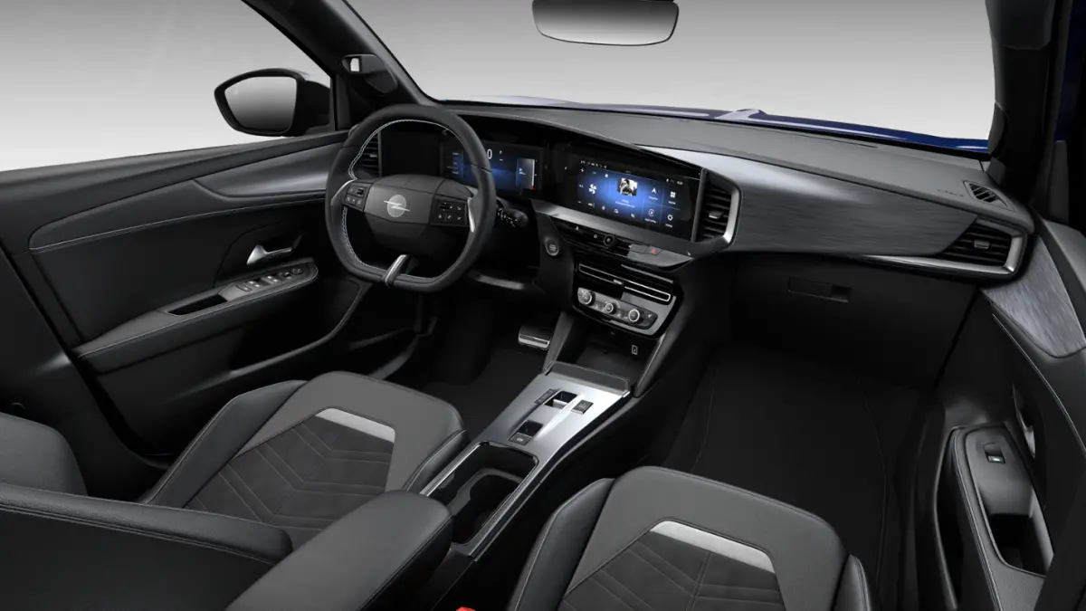 Ultimate | 18" lichtmetalen velgen | Achteruitrijcamera | Adaptive Cruise control