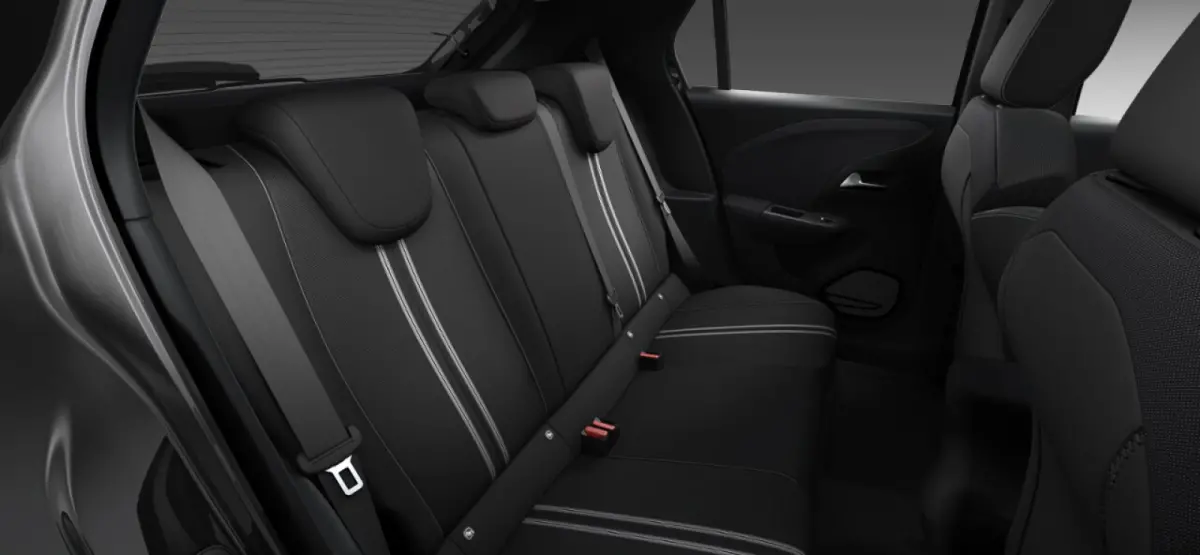 YES | 16" Lichtmetalen velgen | Dode hoek waarschuwing | Draadloze Apple Carplay en Android Auto