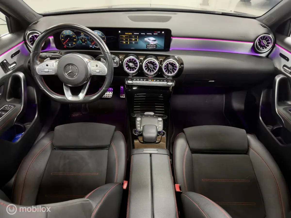 200 AMG | Pano | Beam | Memory | 19" | ACC | Camera | Sfeer | Leer/Alca. | Keyless | DYNAMIC