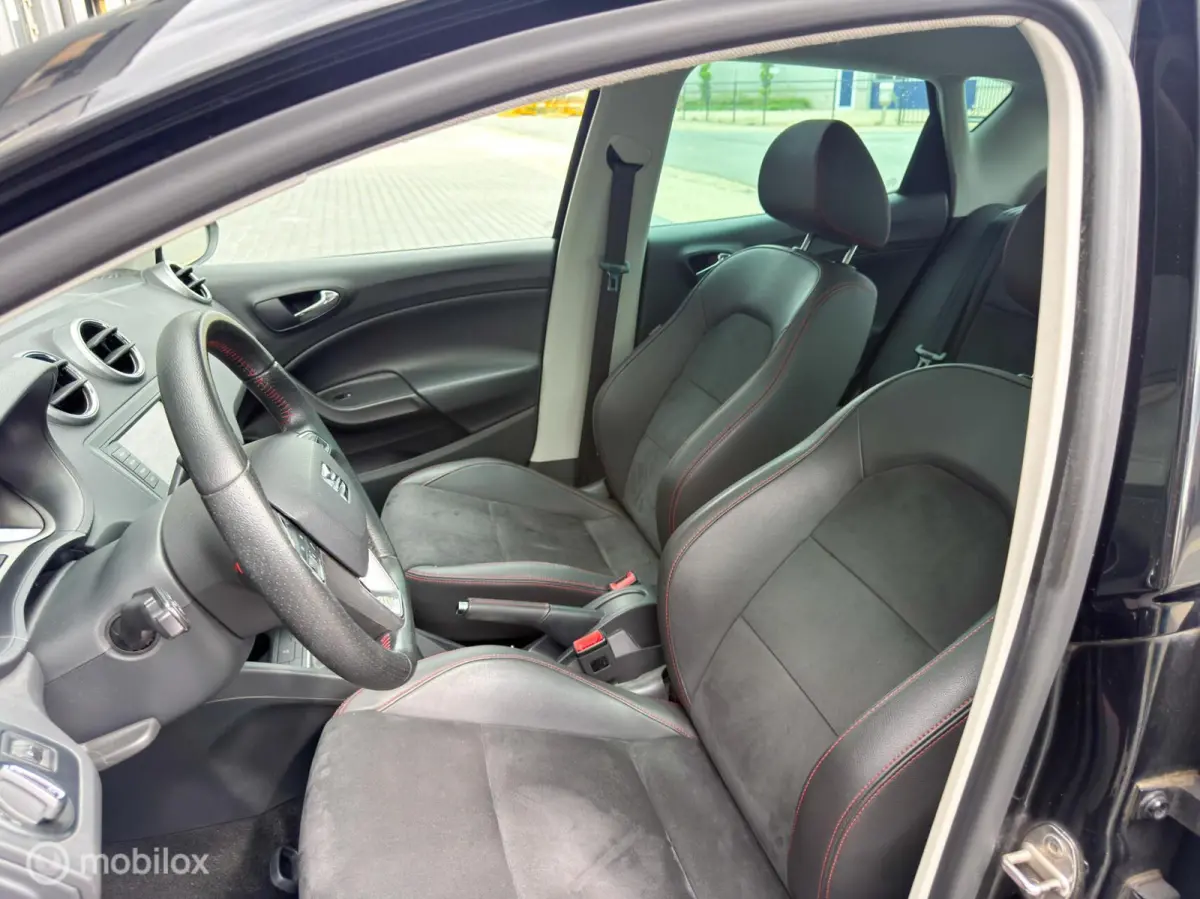 1.0 EcoTSI FR | 110PK | CarPlay | Pano | 6-Bak