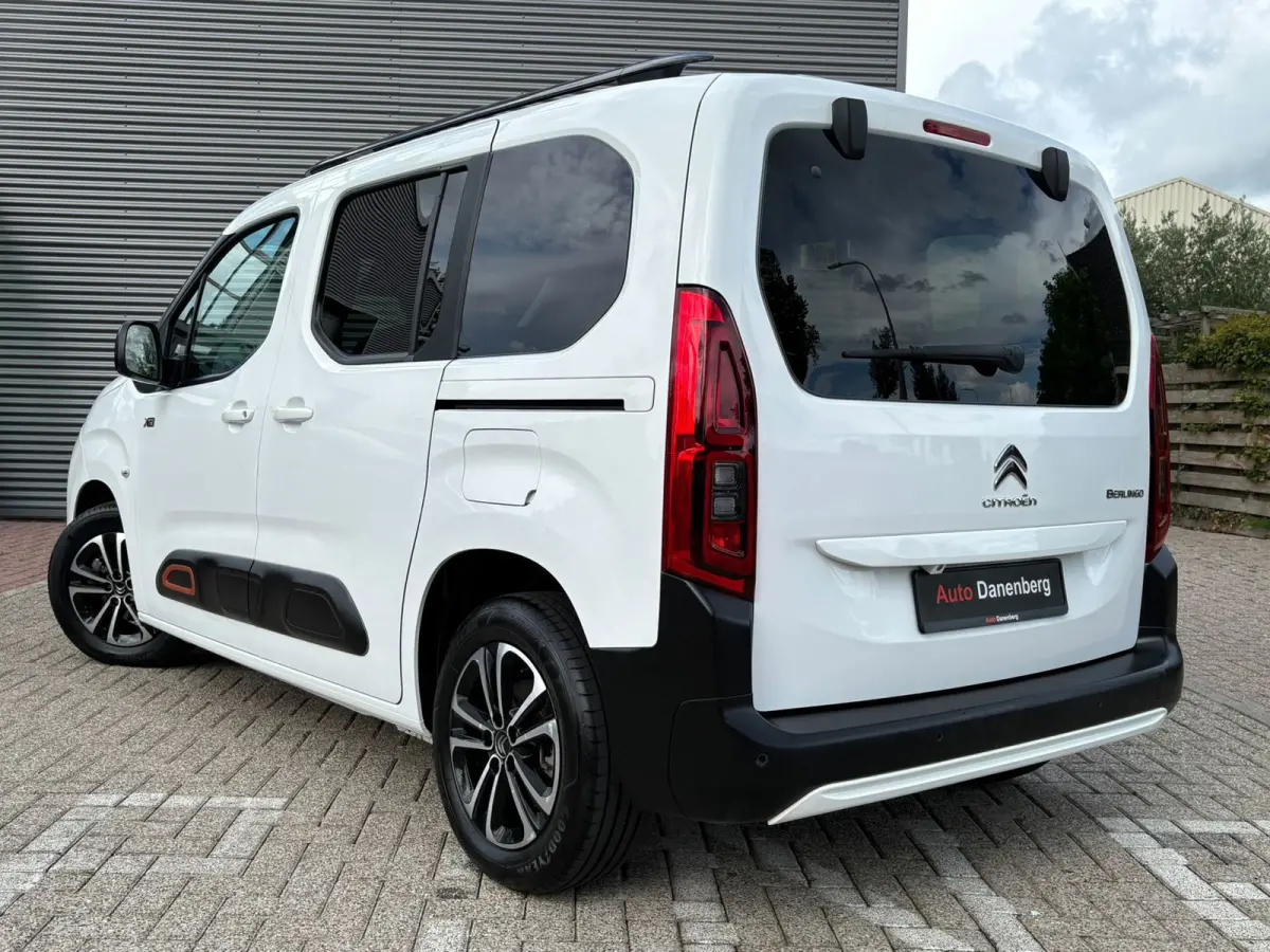 1.2 PureTech Shine WEINIG KM! NIEUW!
