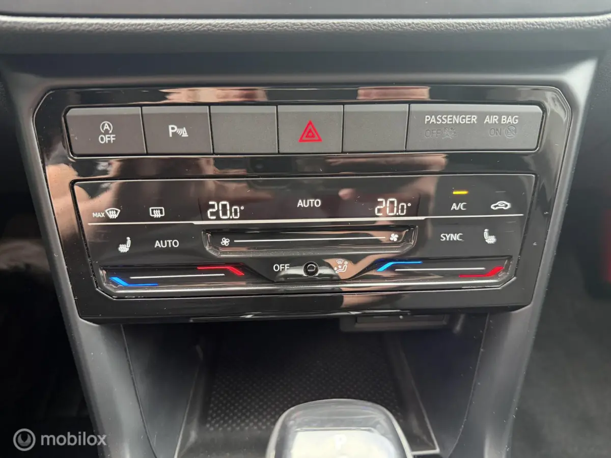 1.0 TSI Life Edition CAMERA*NAVI*ACC*PDC*