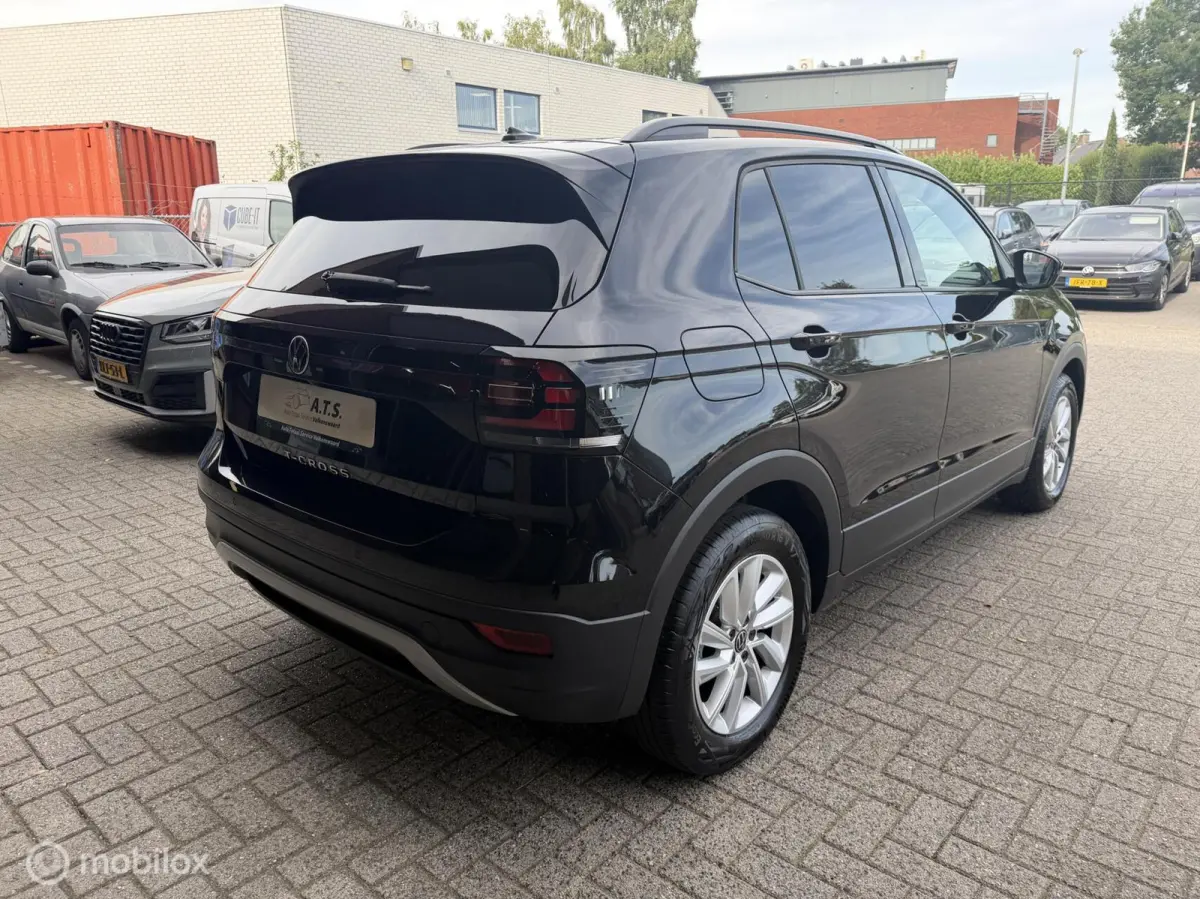 1.0 TSI Life Edition CAMERA*NAVI*ACC*PDC*