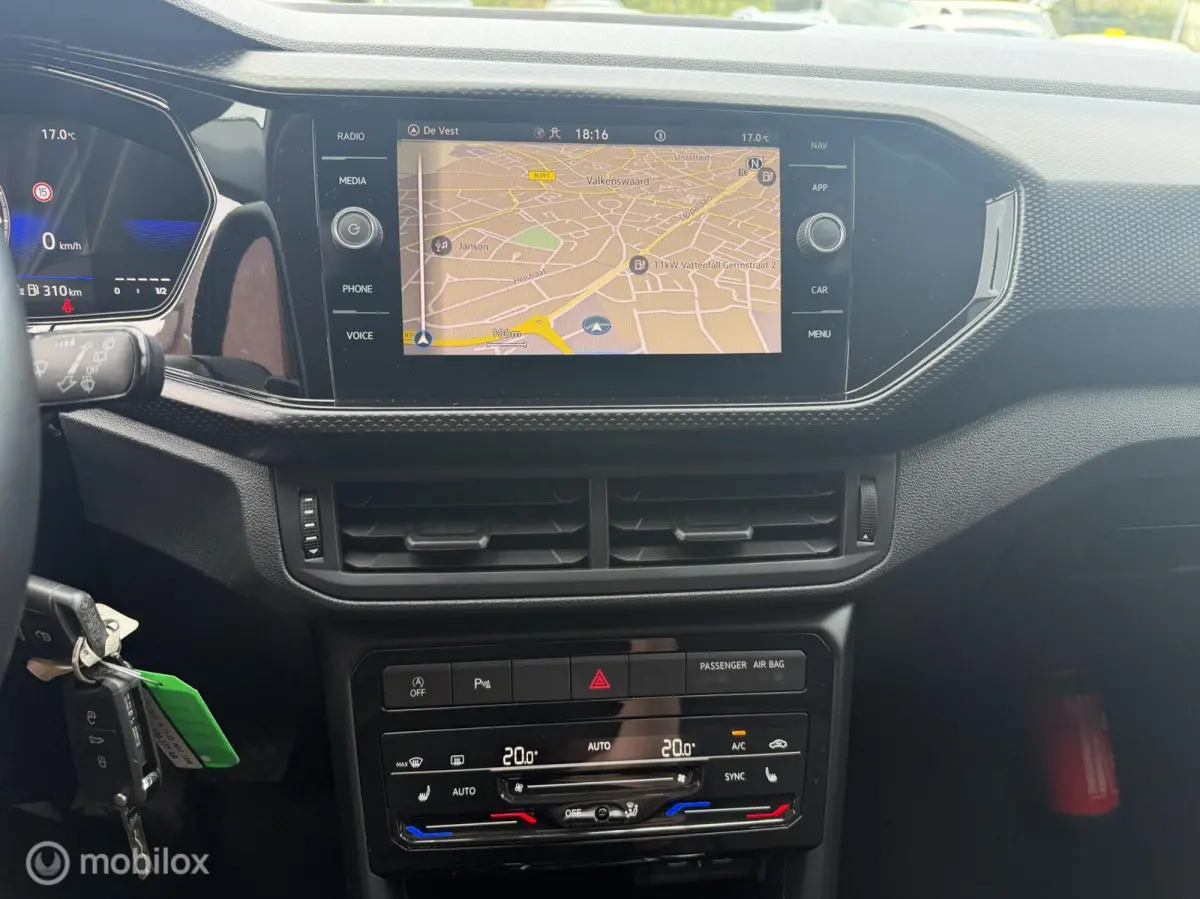 1.0 TSI Life Edition CAMERA*NAVI*ACC*PDC*