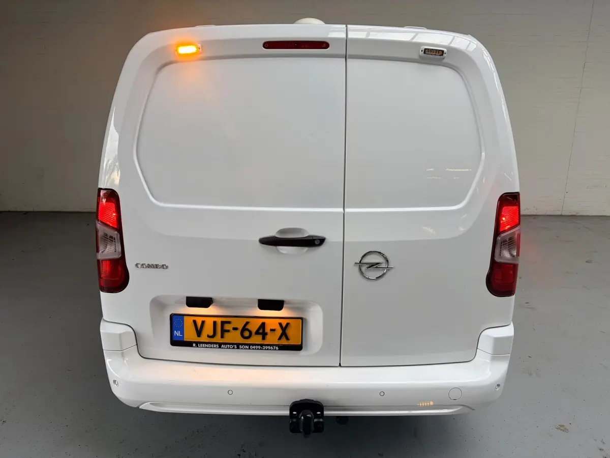 L2H1 Servicewagen 1.5D 100pk Edition, Sortimo inrichting, Groot scherm/navigatie, Trekhaak, RIJKLAARPRIJS!