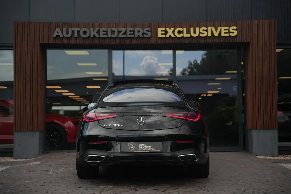 300 e AMG Line Panoramadak Burmester Memory Ambient Keyless