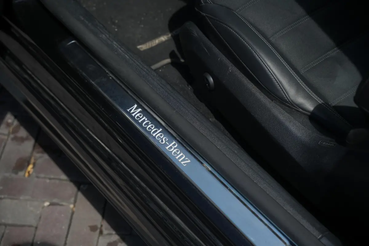 300 e AMG Line Panoramadak Burmester Memory Ambient Keyless