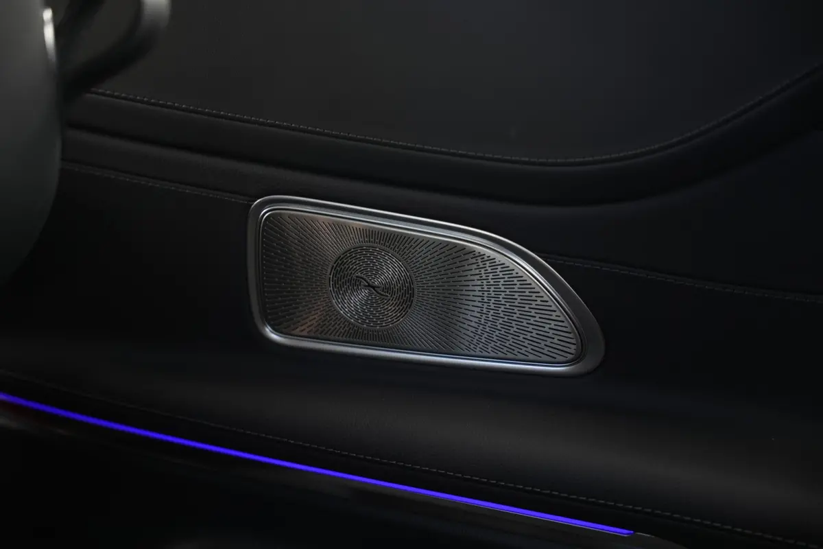 300 e AMG Line Panoramadak Burmester Memory Ambient Keyless