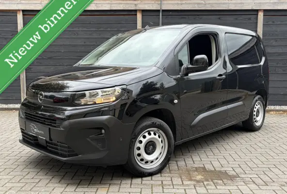 1.5 BlueHDi 102 PK binnenspiegelcamera / airco / FM nav / Carplay / camera 360
