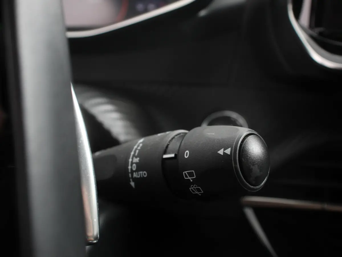1.2 GT Automaat Climate control Cruise control Apple Carplay/ Android Auto led Lichtmetalen velgen Parkeersensoren Camera