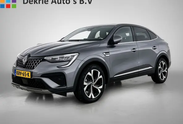 1.6 E-Tech full hybrid 145 techno Automaat / Cruise-ctr. / Airco-ecc / navigatie / Parkeer camera / Apk 05-2028