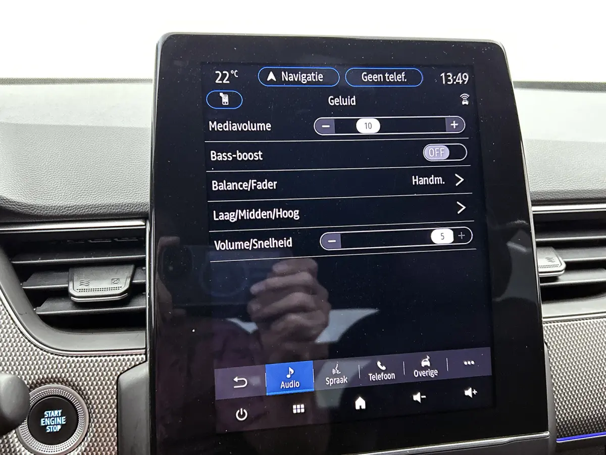 1.6 E-Tech full hybrid 145 techno Automaat / Cruise-ctr. / Airco-ecc / navigatie / Parkeer camera / Apk 05-2028