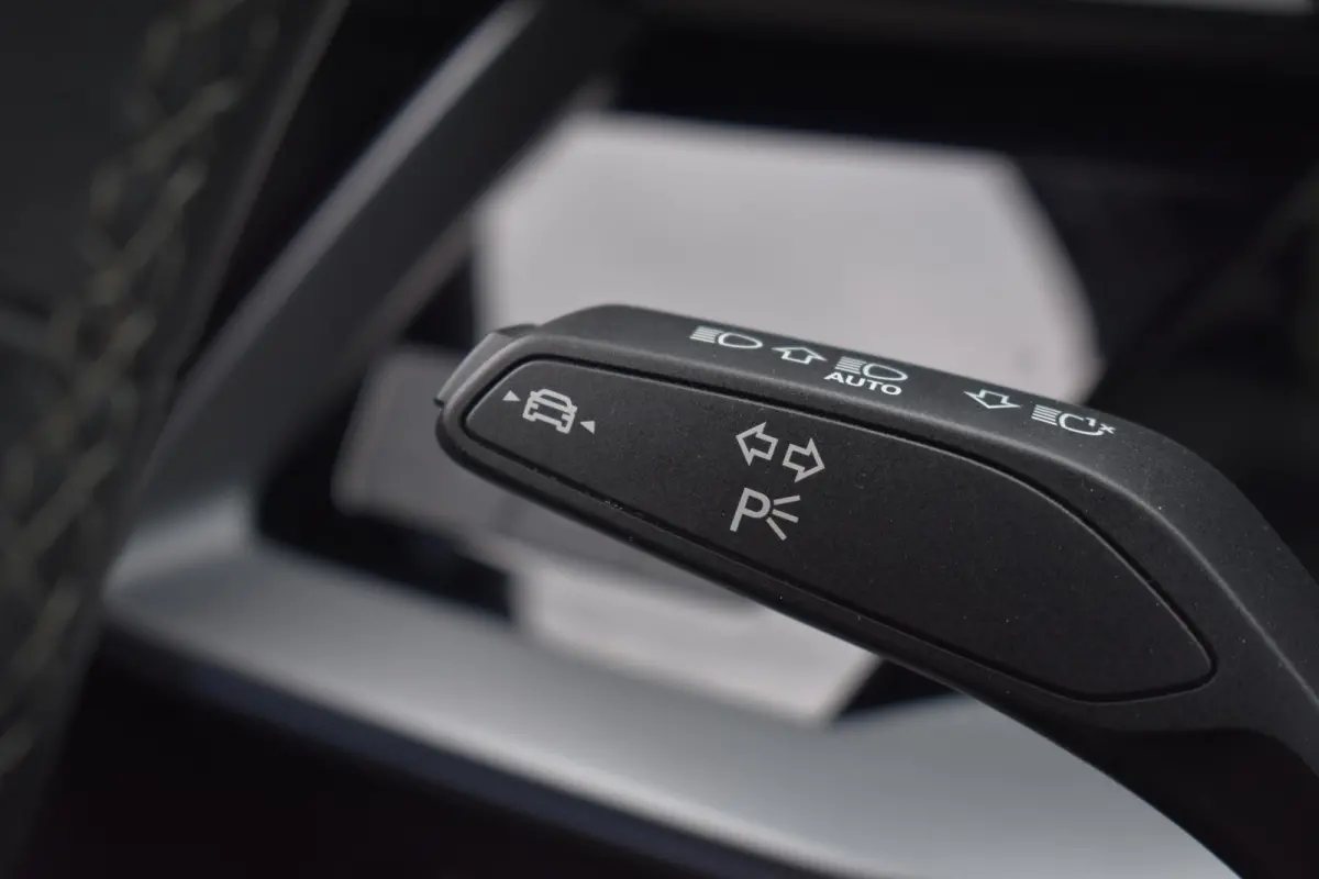 35 TFSI 3X S-Line Pano Keyless Sonos Camera