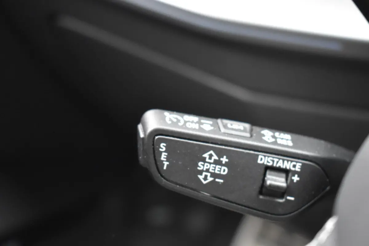 35 TFSI 3X S-Line Pano Keyless Sonos Camera