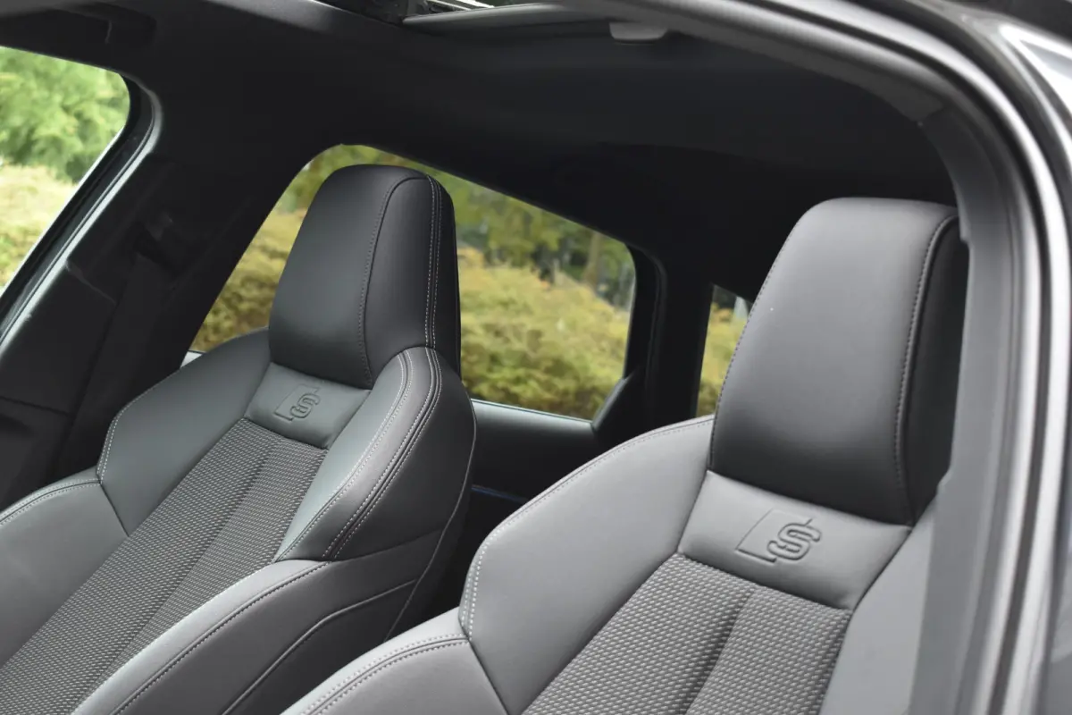 35 TFSI 3X S-Line Pano Keyless Sonos Camera