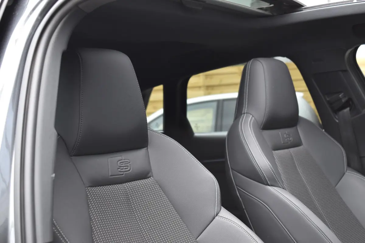 35 TFSI 3X S-Line Pano Keyless Sonos Camera