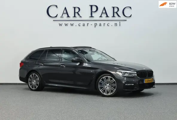540i xDrive M-Sport LED/VIRTUAL/SFEER/PANO/LEER+S.VERWARMING+MEMORY/19" LMV/360/ACC/ECC/12 MND GARANTIE!