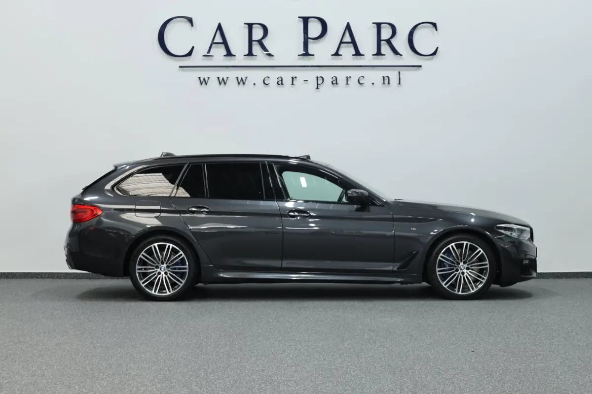 540i xDrive M-Sport LED/VIRTUAL/SFEER/PANO/LEER+S.VERWARMING+MEMORY/19" LMV/360/ACC/ECC/12 MND GARANTIE!