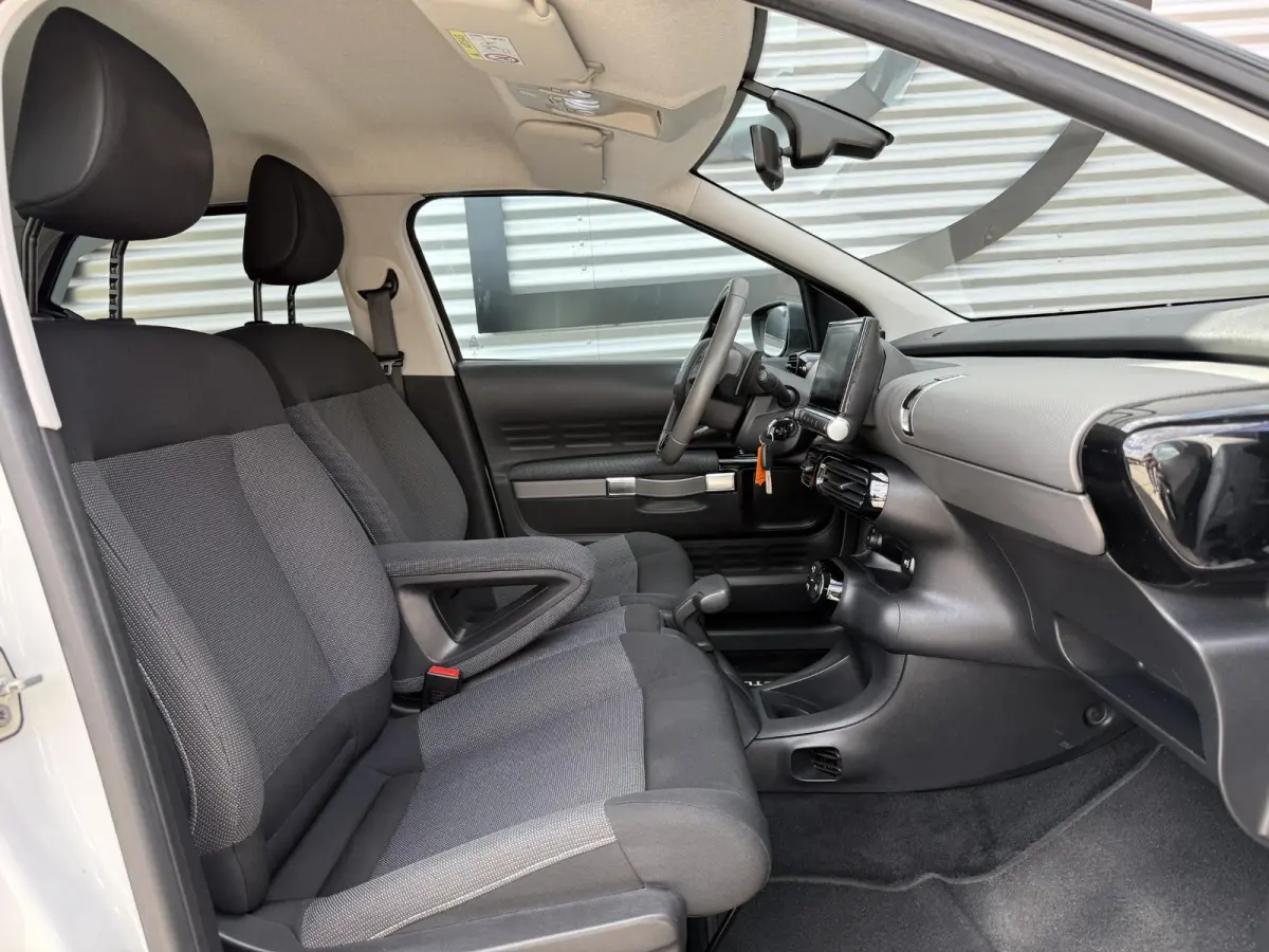 1.2 PureTech Shine 1e Eigenaar|Camera|Cruise|PDC|Dealer onderhouden|Navi|Elek ramen|N.A.P|APK tot 01-2027