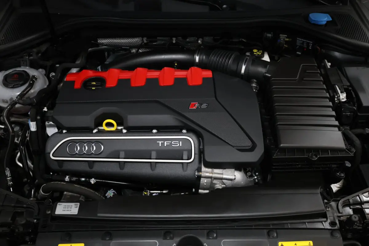 2.5 TFSI quattro 400+PK MATRIX-LED/VIRTUAL/B&O/SFEER/LEDER+S.VERWARMING/19"LMV/CAM/PDC/ACC/12 MND GARANTIE!!