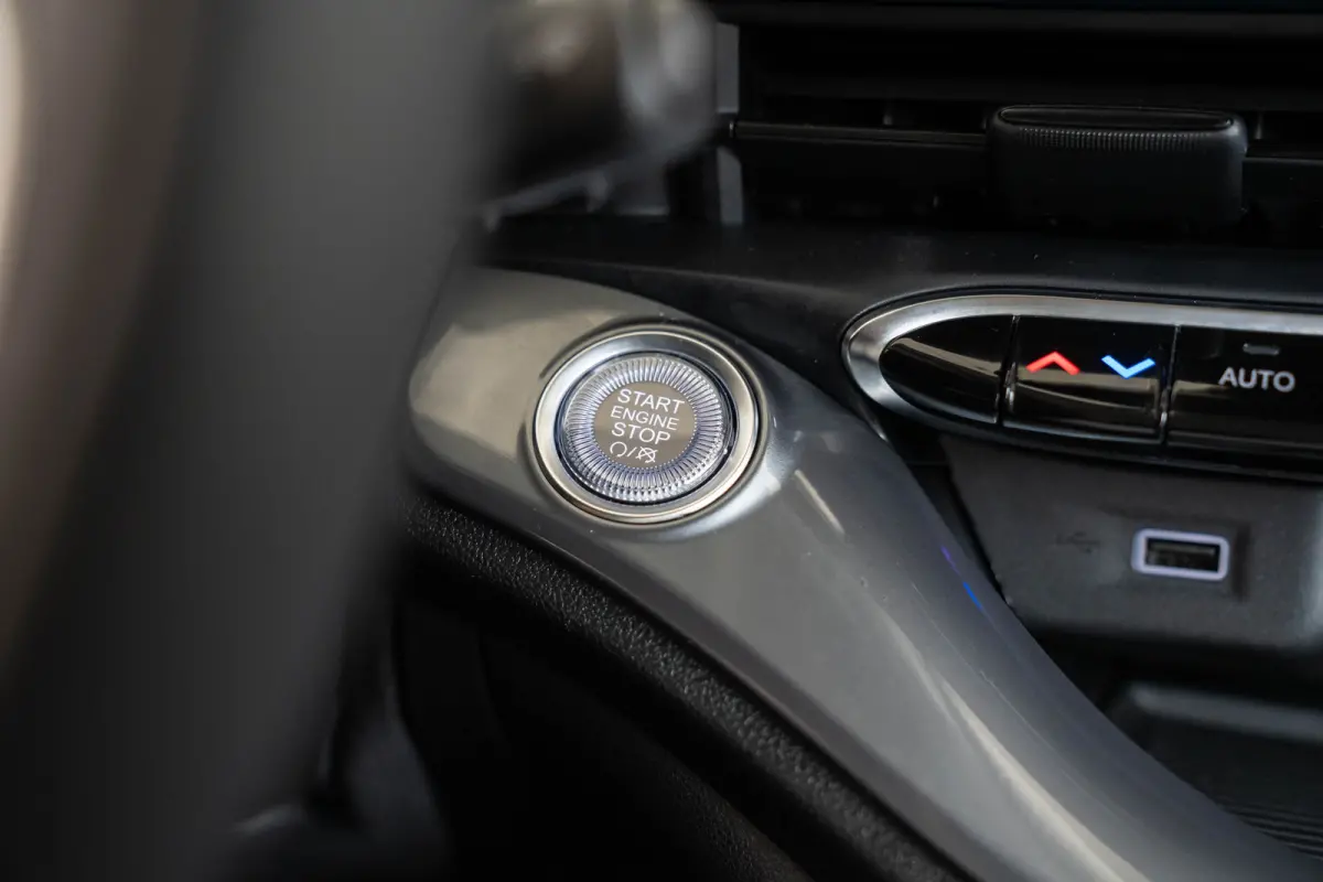 1.0 Hybrid Torino Launch Edition | Tot 8 Jaar Garantie | Climate Controle | Apple Carplay & Android Auto | Parkeersensoren | Lichtmetalen velgen |