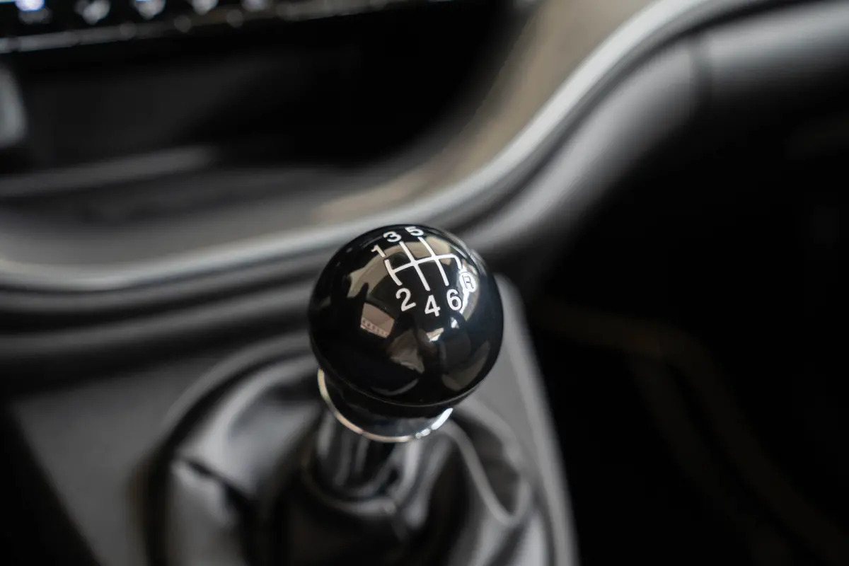 1.0 Hybrid Torino Launch Edition | Tot 8 Jaar Garantie | Climate Controle | Apple Carplay & Android Auto | Parkeersensoren | Lichtmetalen velgen |