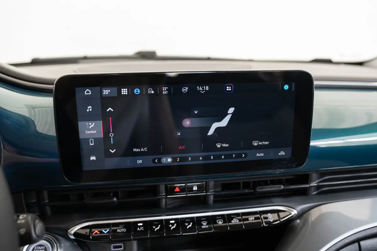 1.0 Hybrid Torino Launch Edition | Tot 8 Jaar Garantie | Climate Controle | Apple Carplay & Android Auto | Parkeersensoren | Lichtmetalen velgen |