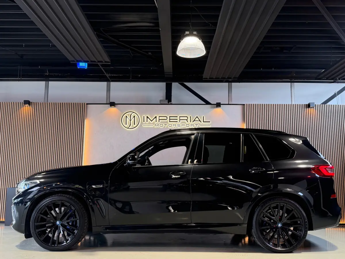 45e xDrive M-Sport Pano|HuD|Trekhaak|Laser|Luchtvering