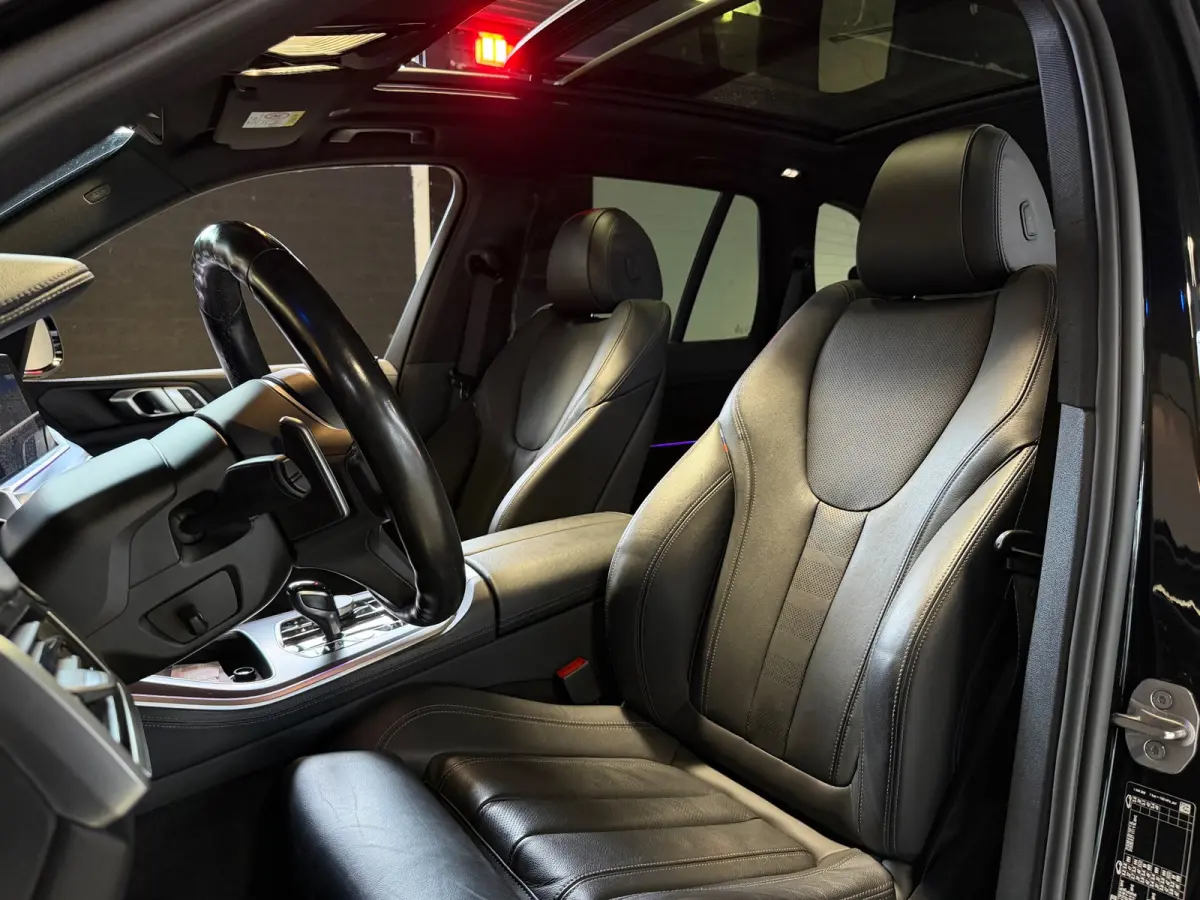 45e xDrive M-Sport Pano|HuD|Trekhaak|Laser|Luchtvering