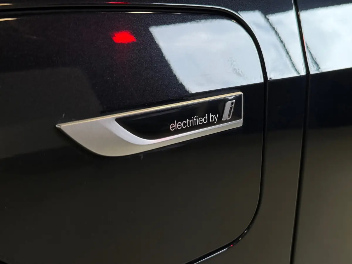 45e xDrive M-Sport Pano|HuD|Trekhaak|Laser|Luchtvering
