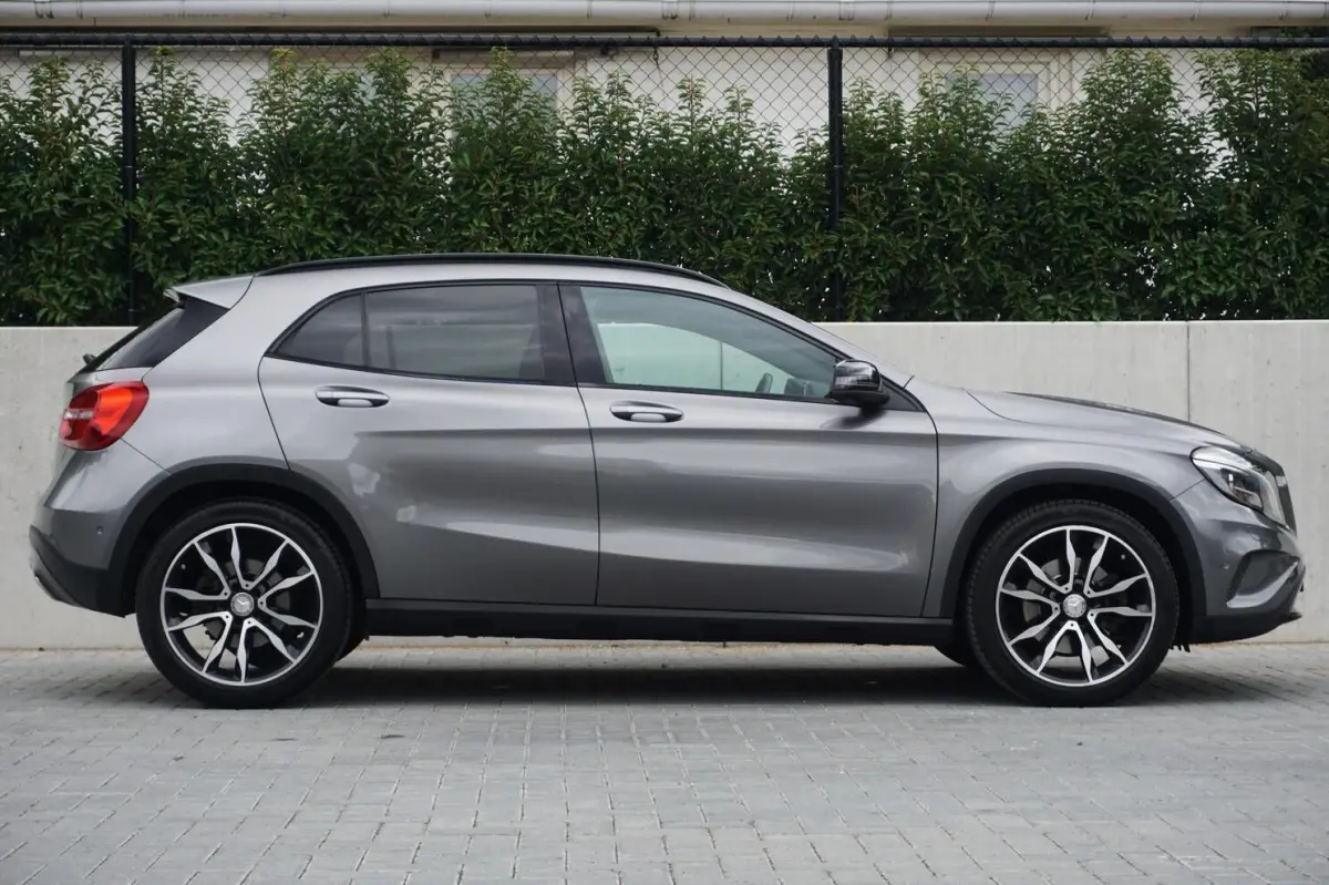 250 4Matic Prestige Pano|HK|Standkachel