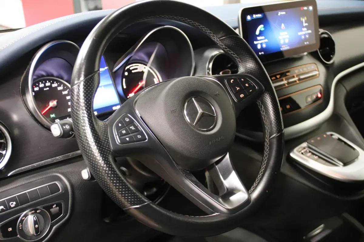 300 L2 LANG Mercedes-Benz EQV 300