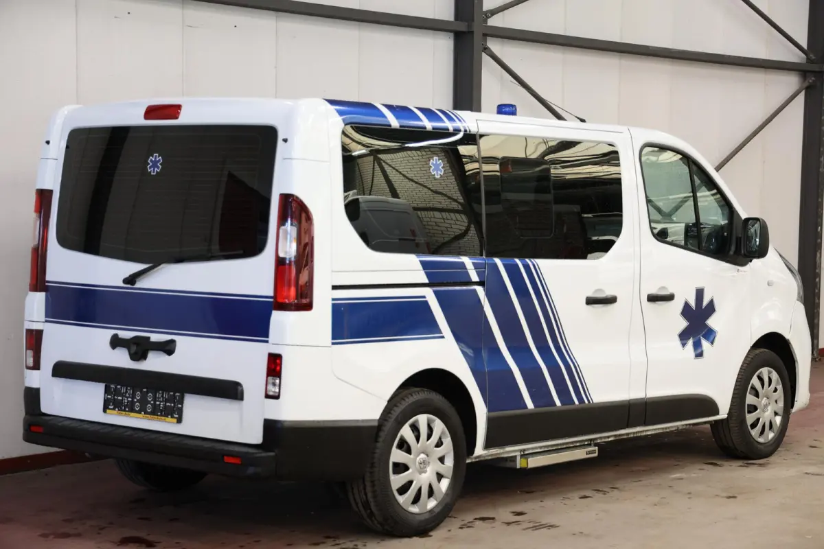 AMBULANCE VSAV Rettungswagen Krankenwagen