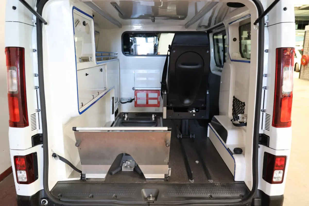 AMBULANCE VSAV Rettungswagen Krankenwagen