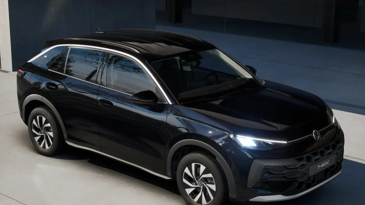 Limited Edition | 'App-Connect' draadloze smartphone integratie | Automatische afstandsregeling (Adaptive Cruise Control) | Buitenspiegels elektrisch instel-, verwarm- en inklapbaar