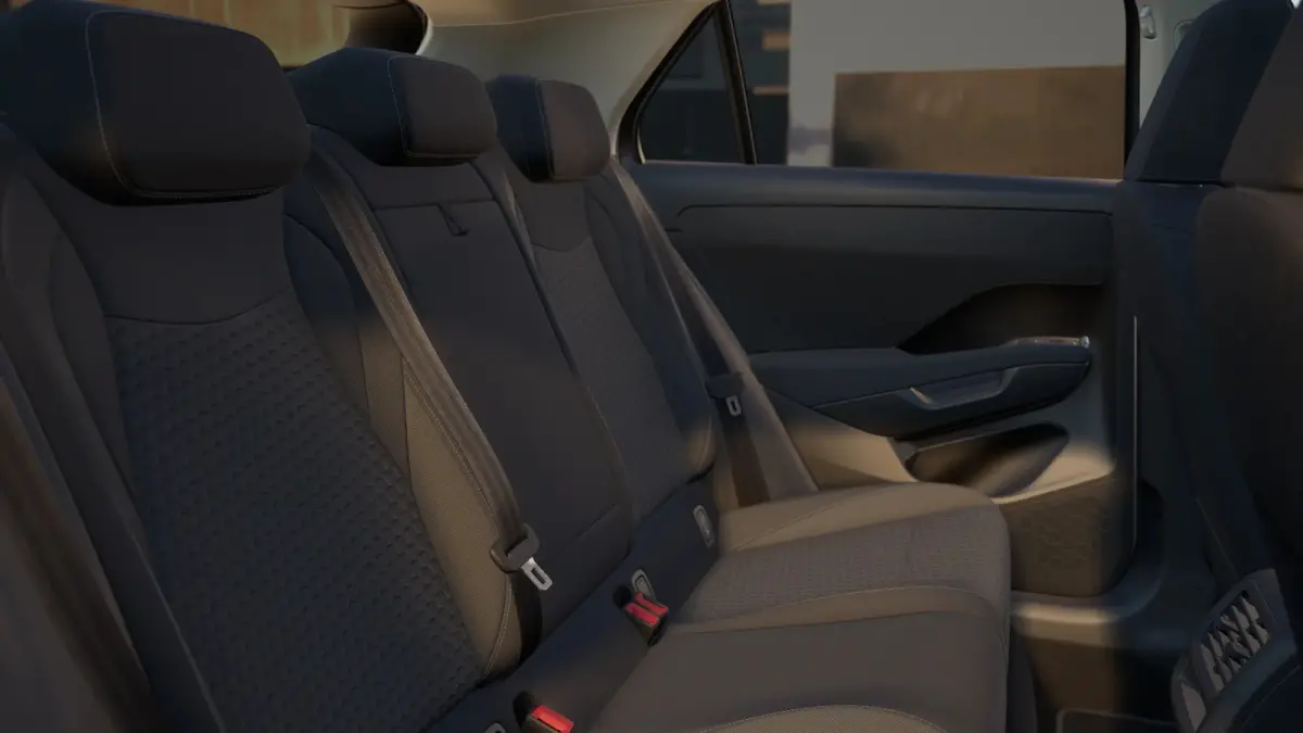 Limited Edition | 'App-Connect' draadloze smartphone integratie | Automatische afstandsregeling (Adaptive Cruise Control) | Buitenspiegels elektrisch instel-, verwarm- en inklapbaar