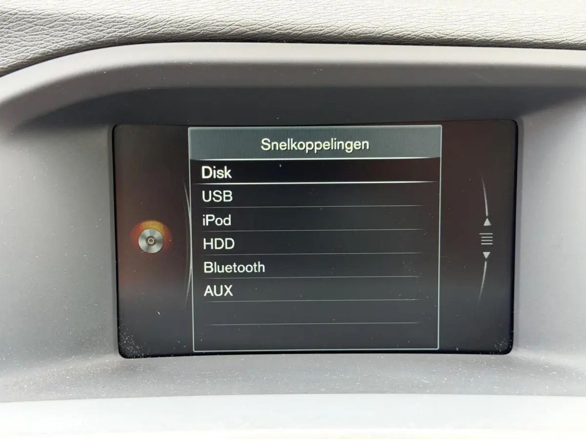 2.4 D5 Twin Engine Special Edition|Navi|Bluetooth|Leder|Stoelverwarming
