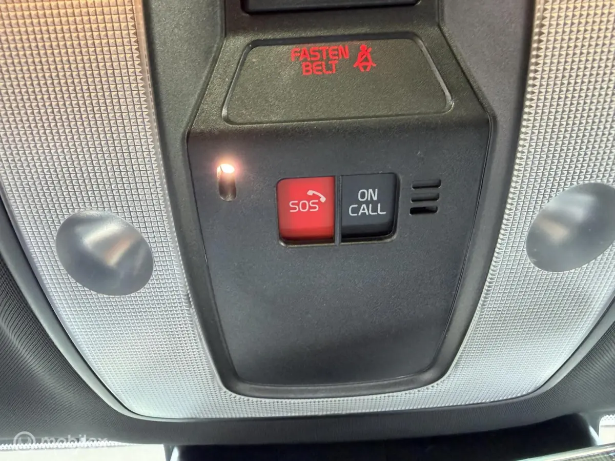 2.4 D5 Twin Engine Special Edition|Navi|Bluetooth|Leder|Stoelverwarming