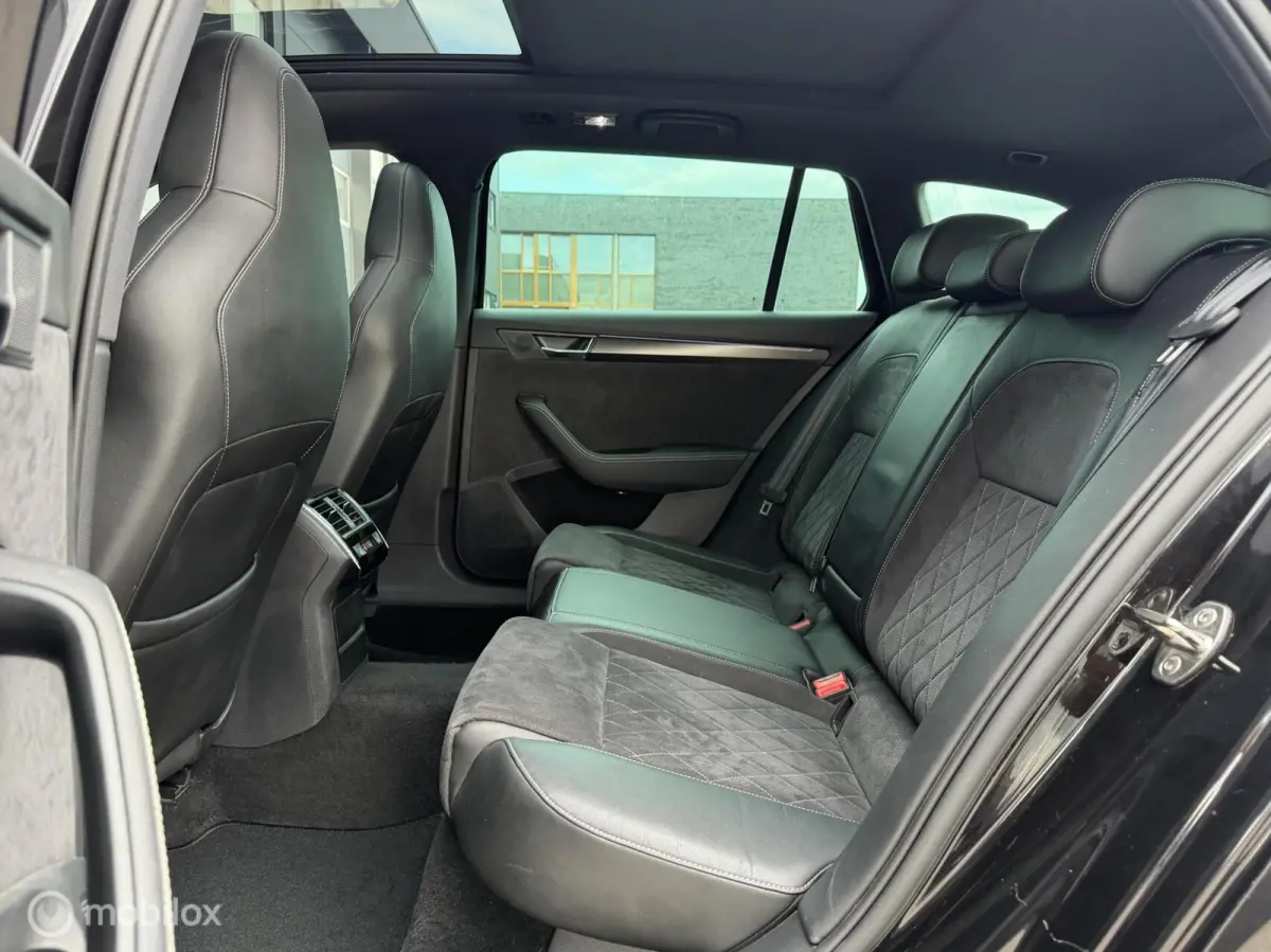 1.4 TSI iV Sportline/Pano/Canton/ACC/Memory