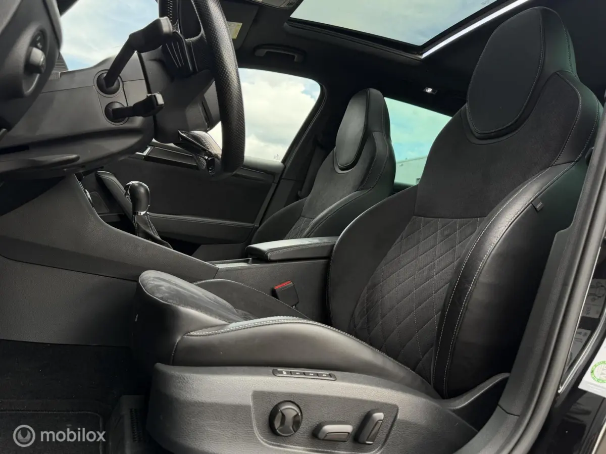 1.4 TSI iV Sportline/Pano/Canton/ACC/Memory